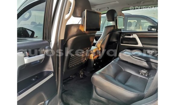 Imported Toyota DA Other Netiree iti Import - Dubai keessatti Central Kenya keessatti Imported Toyota DA Other Netiree iti Import - Dubai keessatti Central Kenya keessatti