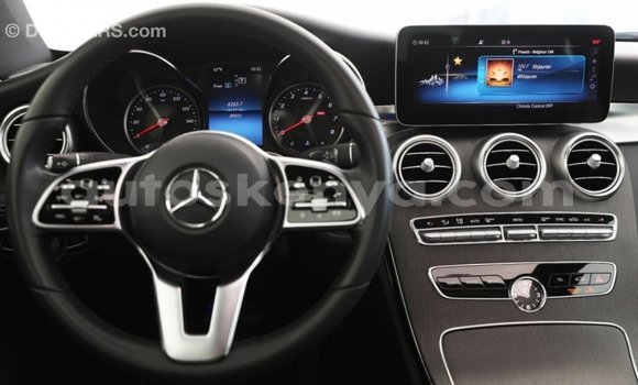 Imported Mercedes‒Benz 1117 Other Netiree iti Import - Dubai keessatti Central Kenya keessatti Imported Mercedes‒Benz 1117 Other Netiree iti Import - Dubai keessatti Central Kenya keessatti