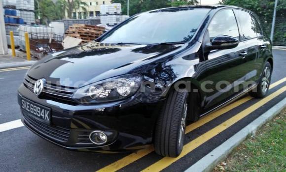 Oofamaa Volkswagen Golf Black Makiinaa iti Mombasa keessatti Coastal Kenya keessatti Oofamaa Volkswagen Golf Black Makiinaa iti Mombasa keessatti Coastal Kenya keessatti