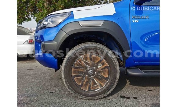 Buy Import Toyota Hilux Blue Car in Import - Dubai in Central Kenya Buy Import Toyota Hilux Blue Car in Import - Dubai in Central Kenya