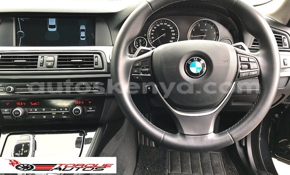 Oofamaa BMW 5–Series Black Makiinaa iti Mombasa keessatti Coastal Kenya keessatti Oofamaa BMW 5–Series Black Makiinaa iti Mombasa keessatti Coastal Kenya keessatti