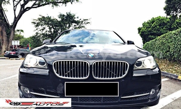 Oofamaa BMW 5–Series Black Makiinaa iti Mombasa keessatti Coastal Kenya keessatti Oofamaa BMW 5–Series Black Makiinaa iti Mombasa keessatti Coastal Kenya keessatti