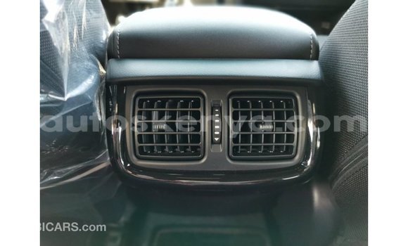 Nunua Imported Toyota Hilux Nyeusi Gari ndani ya Import - Dubai nchini Kati Kenya Nunua Imported Toyota Hilux Nyeusi Gari ndani ya Import - Dubai nchini Kati Kenya