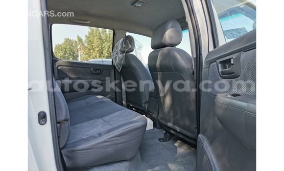 Buy Import Toyota Hilux White Car in Import - Dubai in Central Kenya Buy Import Toyota Hilux White Car in Import - Dubai in Central Kenya
