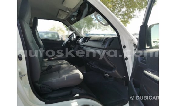 Nunua Imported Toyota Hiace Nyeupe Gari ndani ya Import - Dubai nchini Kati Kenya Nunua Imported Toyota Hiace Nyeupe Gari ndani ya Import - Dubai nchini Kati Kenya