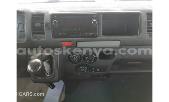Nunua Imported Toyota Hiace Nyeupe Gari ndani ya Import - Dubai nchini Kati Kenya Nunua Imported Toyota Hiace Nyeupe Gari ndani ya Import - Dubai nchini Kati Kenya