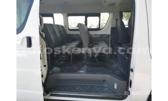 Nunua Imported Toyota Hiace Nyeupe Gari ndani ya Import - Dubai nchini Kati Kenya Nunua Imported Toyota Hiace Nyeupe Gari ndani ya Import - Dubai nchini Kati Kenya