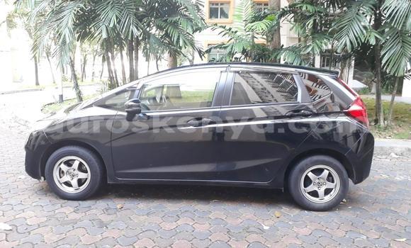 Oofamaa Honda Fit Black Makiinaa iti Mombasa keessatti Coastal Kenya keessatti Oofamaa Honda Fit Black Makiinaa iti Mombasa keessatti Coastal Kenya keessatti
