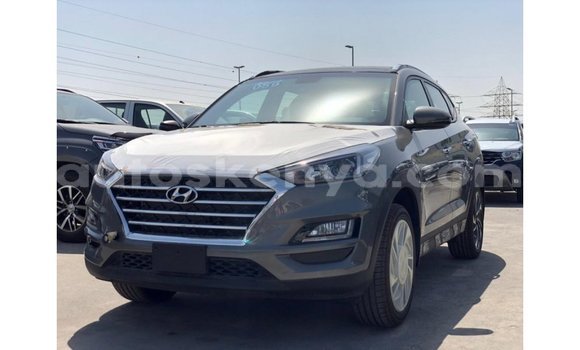 Buy Import Hyundai Tucson Green Car in Import - Dubai in Central Kenya Buy Import Hyundai Tucson Green Car in Import - Dubai in Central Kenya