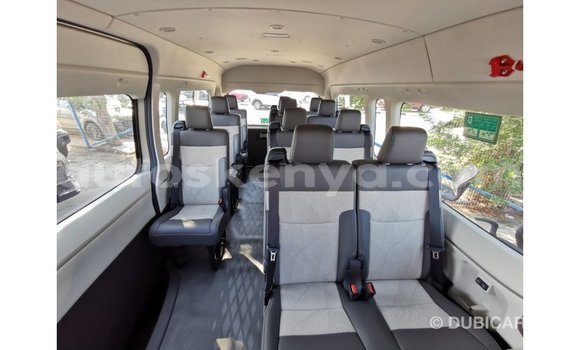 Nunua Imported Toyota Hiace Nyingine Gari ndani ya Import - Dubai nchini Kati Kenya Nunua Imported Toyota Hiace Nyingine Gari ndani ya Import - Dubai nchini Kati Kenya