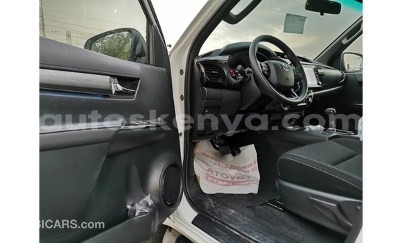 Buy Import Toyota Hilux White Car in Import - Dubai in Central Kenya Buy Import Toyota Hilux White Car in Import - Dubai in Central Kenya