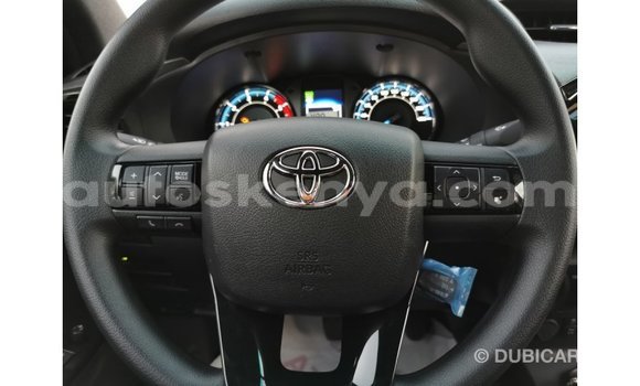 Buy Import Toyota Hilux White Car in Import - Dubai in Central Kenya Buy Import Toyota Hilux White Car in Import - Dubai in Central Kenya