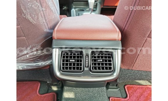 Nunua Imported Toyota Hilux Nyeupe Gari ndani ya Import - Dubai nchini Kati Kenya Nunua Imported Toyota Hilux Nyeupe Gari ndani ya Import - Dubai nchini Kati Kenya