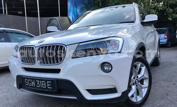 Oofamaa BMW X3 White Makiinaa iti Mombasa keessatti Coastal Kenya keessatti