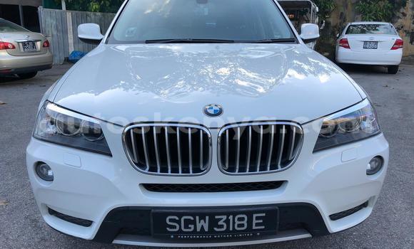 Oofamaa BMW X3 White Makiinaa iti Mombasa keessatti Coastal Kenya keessatti Oofamaa BMW X3 White Makiinaa iti Mombasa keessatti Coastal Kenya keessatti