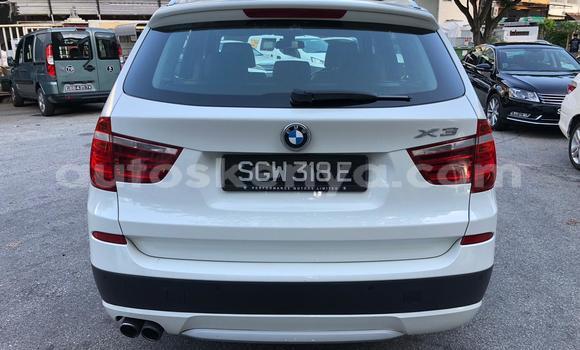 Oofamaa BMW X3 White Makiinaa iti Mombasa keessatti Coastal Kenya keessatti Oofamaa BMW X3 White Makiinaa iti Mombasa keessatti Coastal Kenya keessatti