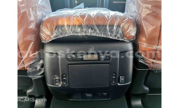 Buy Import Nissan Patrol White Car in Import - Dubai in Central Kenya Buy Import Nissan Patrol White Car in Import - Dubai in Central Kenya