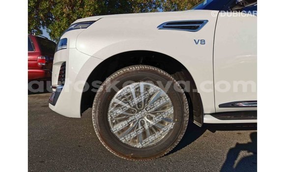 Buy Import Nissan Patrol White Car in Import - Dubai in Central Kenya Buy Import Nissan Patrol White Car in Import - Dubai in Central Kenya
