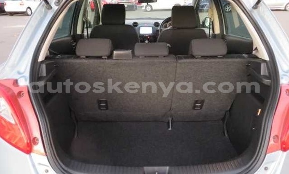 Oofamaa Mazda Demio Other Makiinaa iti Mombasa keessatti Coastal Kenya keessatti Oofamaa Mazda Demio Other Makiinaa iti Mombasa keessatti Coastal Kenya keessatti