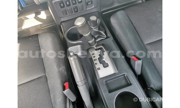 Buy Import Toyota FJ Cruiser Beige Car in Import - Dubai in Central Kenya Buy Import Toyota FJ Cruiser Beige Car in Import - Dubai in Central Kenya