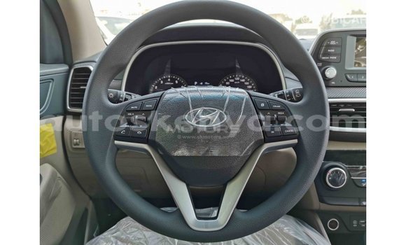 Buy Import Hyundai Tucson Blue Car in Import - Dubai in Central Kenya Buy Import Hyundai Tucson Blue Car in Import - Dubai in Central Kenya