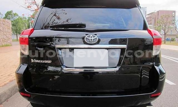 Oofamaa Toyota Vanguard Black Makiinaa iti Mombasa keessatti Coastal Kenya keessatti Oofamaa Toyota Vanguard Black Makiinaa iti Mombasa keessatti Coastal Kenya keessatti