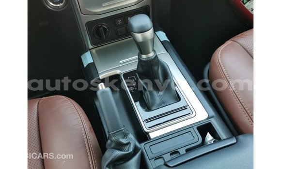 Nunua Imported Toyota Prado Nyeupe Gari ndani ya Import - Dubai nchini Kati Kenya Nunua Imported Toyota Prado Nyeupe Gari ndani ya Import - Dubai nchini Kati Kenya