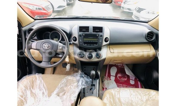 Nunua Imported Toyota Ade Nyeusi Lori ndani ya Import - Dubai nchini Kati Kenya Nunua Imported Toyota Ade Nyeusi Lori ndani ya Import - Dubai nchini Kati Kenya