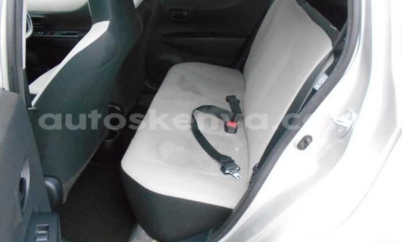 Oofamaa Toyota Vitz Silver Makiinaa iti Mombasa keessatti Coastal Kenya keessatti Oofamaa Toyota Vitz Silver Makiinaa iti Mombasa keessatti Coastal Kenya keessatti