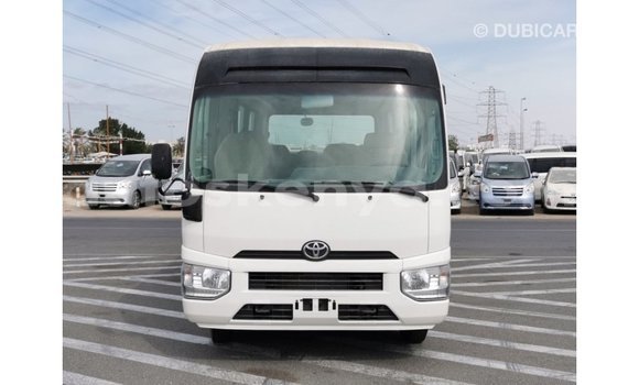 Nunua Imported Toyota Coaster Nyeupe Gari ndani ya Import - Dubai nchini Kati Kenya Nunua Imported Toyota Coaster Nyeupe Gari ndani ya Import - Dubai nchini Kati Kenya