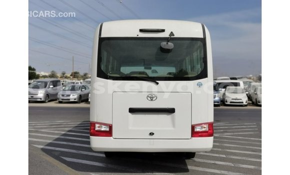 Nunua Imported Toyota Coaster Nyeupe Gari ndani ya Import - Dubai nchini Kati Kenya Nunua Imported Toyota Coaster Nyeupe Gari ndani ya Import - Dubai nchini Kati Kenya