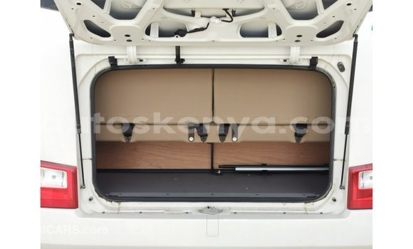 Nunua Imported Toyota Coaster Nyeupe Gari ndani ya Import - Dubai nchini Kati Kenya Nunua Imported Toyota Coaster Nyeupe Gari ndani ya Import - Dubai nchini Kati Kenya