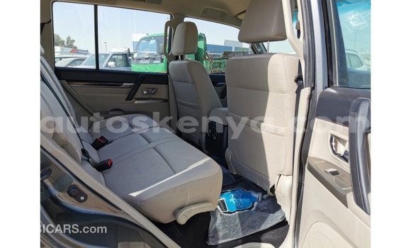 Buy Import Mitsubishi Pajero Other Car in Import - Dubai in Central Kenya Buy Import Mitsubishi Pajero Other Car in Import - Dubai in Central Kenya