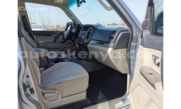 Buy Import Mitsubishi Pajero Other Car in Import - Dubai in Central Kenya Buy Import Mitsubishi Pajero Other Car in Import - Dubai in Central Kenya