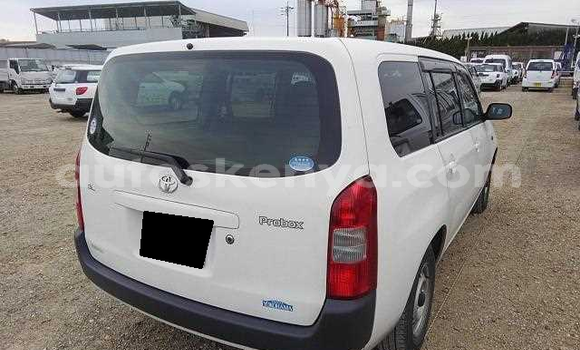 Oofamaa Toyota Probox White Makiinaa iti Mombasa keessatti Coastal Kenya keessatti Oofamaa Toyota Probox White Makiinaa iti Mombasa keessatti Coastal Kenya keessatti