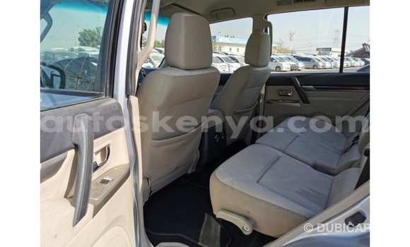 Buy Import Mitsubishi Pajero Other Car in Import - Dubai in Central Kenya Buy Import Mitsubishi Pajero Other Car in Import - Dubai in Central Kenya