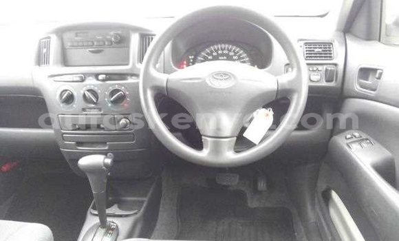 Oofamaa Toyota Probox White Makiinaa iti Mombasa keessatti Coastal Kenya keessatti Oofamaa Toyota Probox White Makiinaa iti Mombasa keessatti Coastal Kenya keessatti