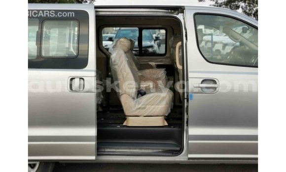 Buy Import Hyundai Chorus Other Truck in Import - Dubai in Central Kenya Buy Import Hyundai Chorus Other Truck in Import - Dubai in Central Kenya