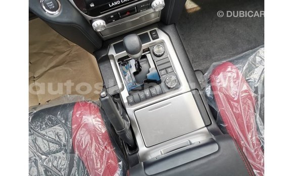 Buy Import Toyota Land Cruiser Black Car in Import - Dubai in Central Kenya Buy Import Toyota Land Cruiser Black Car in Import - Dubai in Central Kenya