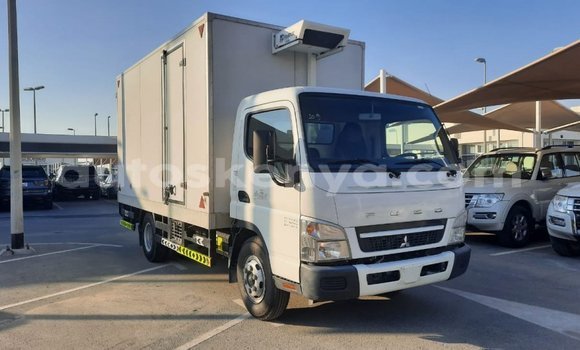 Imported Mitsubishi i White Makiinaa iti Import - Dubai keessatti Central Kenya keessatti