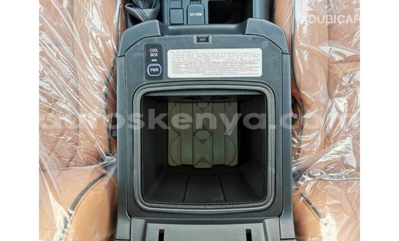 Imported Toyota Prado Black Makiinaa iti Import - Dubai keessatti Central Kenya keessatti Imported Toyota Prado Black Makiinaa iti Import - Dubai keessatti Central Kenya keessatti