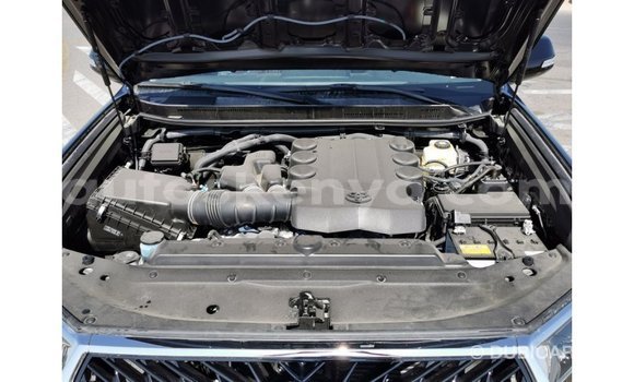 Buy Import Toyota Prado Black Car in Import - Dubai in Central Kenya Buy Import Toyota Prado Black Car in Import - Dubai in Central Kenya