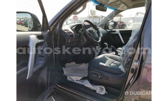 Nunua Imported Toyota Land Cruiser Nyingine Gari ndani ya Import - Dubai nchini Kati Kenya Nunua Imported Toyota Land Cruiser Nyingine Gari ndani ya Import - Dubai nchini Kati Kenya