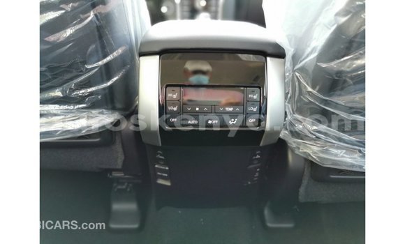 Nunua Imported Toyota Land Cruiser Nyingine Gari ndani ya Import - Dubai nchini Kati Kenya Nunua Imported Toyota Land Cruiser Nyingine Gari ndani ya Import - Dubai nchini Kati Kenya