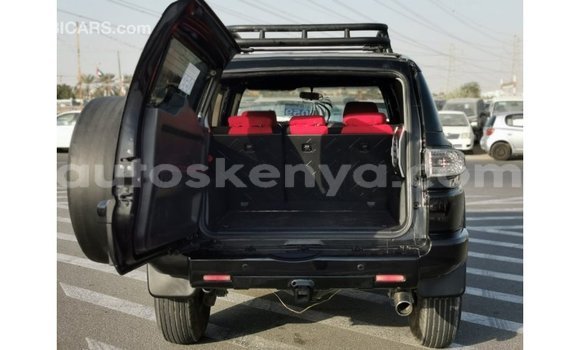 Buy Import Toyota FJ Cruiser Black Car in Import - Dubai in Central Kenya Buy Import Toyota FJ Cruiser Black Car in Import - Dubai in Central Kenya