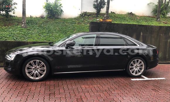 Oofamaa Audi A8 Black Makiinaa iti Mombasa keessatti Coastal Kenya keessatti Oofamaa Audi A8 Black Makiinaa iti Mombasa keessatti Coastal Kenya keessatti