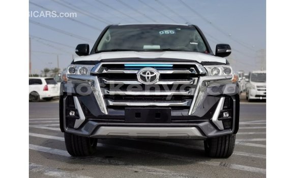 Buy Import Toyota Land Cruiser Black Car in Import - Dubai in Central Kenya Buy Import Toyota Land Cruiser Black Car in Import - Dubai in Central Kenya