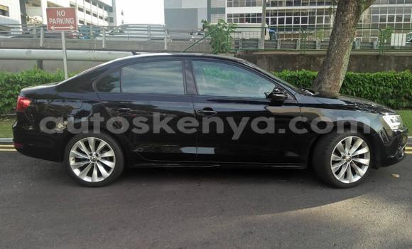 Oofamaa Volkswagen Jetta Black Makiinaa iti Mombasa keessatti Coastal Kenya keessatti Oofamaa Volkswagen Jetta Black Makiinaa iti Mombasa keessatti Coastal Kenya keessatti