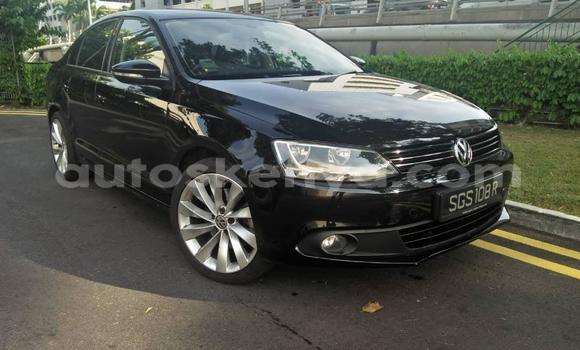 Oofamaa Volkswagen Jetta Black Makiinaa iti Mombasa keessatti Coastal Kenya keessatti Oofamaa Volkswagen Jetta Black Makiinaa iti Mombasa keessatti Coastal Kenya keessatti