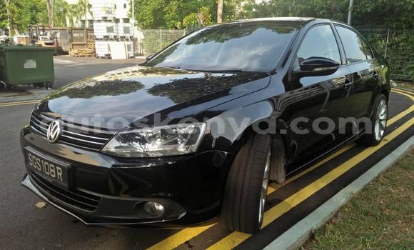 Oofamaa Volkswagen Jetta Black Makiinaa iti Mombasa keessatti Coastal Kenya keessatti Oofamaa Volkswagen Jetta Black Makiinaa iti Mombasa keessatti Coastal Kenya keessatti